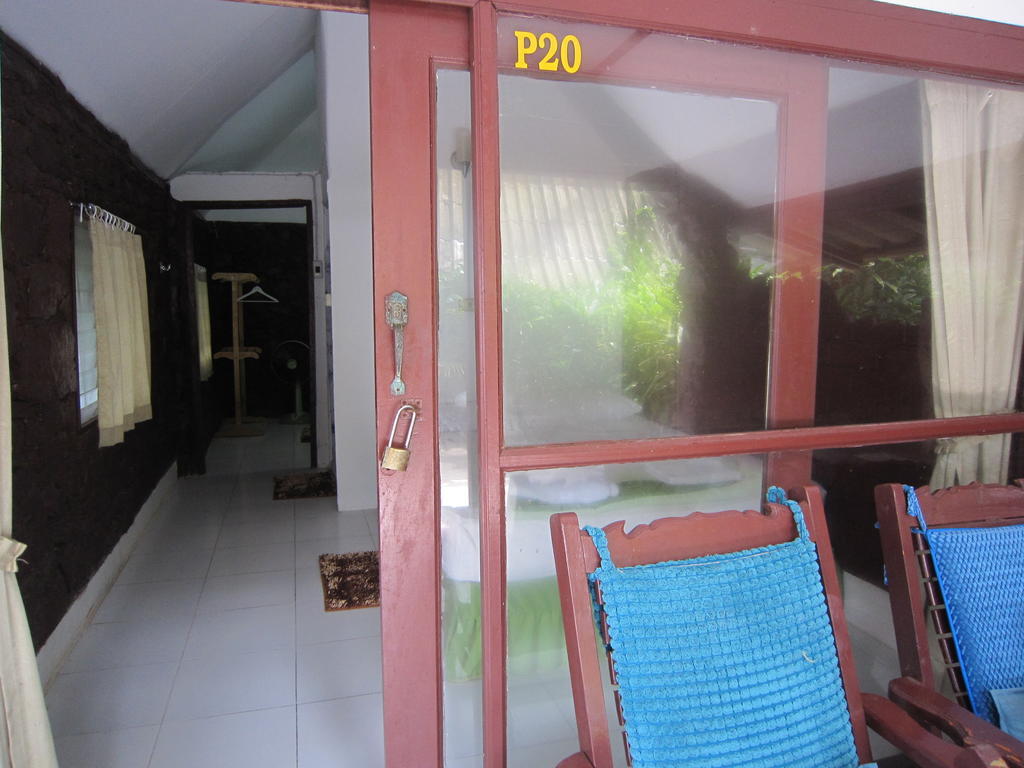 Pine Bungalow Krabi town Rum bild